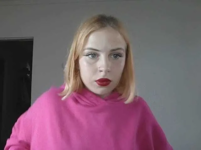 AlisMoona – webcam model profile photo