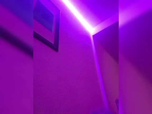 anfisa27 – webcam model profile photo