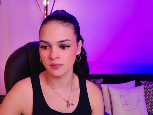 AprilRhodes – webcam model profile photo