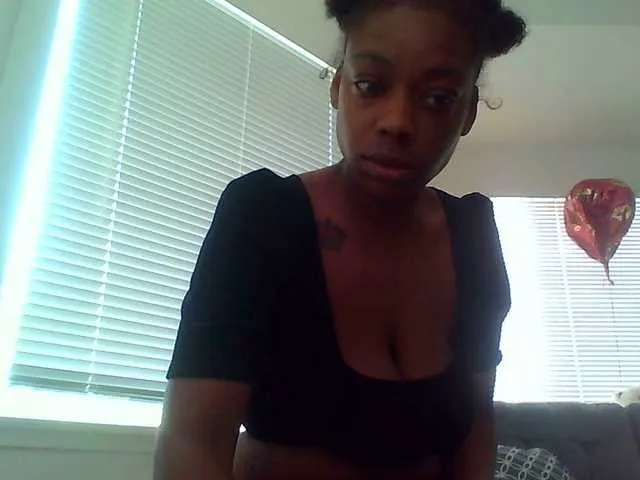 DelightfulDark – webcam model profile photo