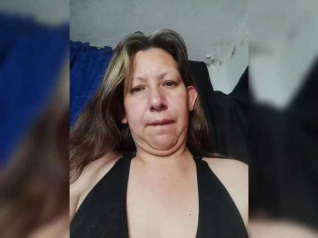 evatoms – webcam model profile photo