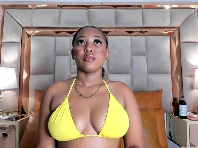 GreicherVega – webcam model profile photo