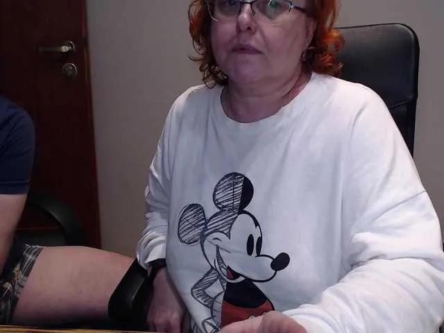 JoAndNeighbour – webcam model profile photo