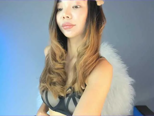 LunaKim99 – webcam model profile photo