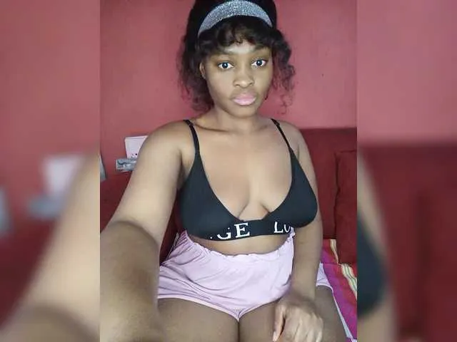 Mercedes-bunz05 – webcam model profile photo