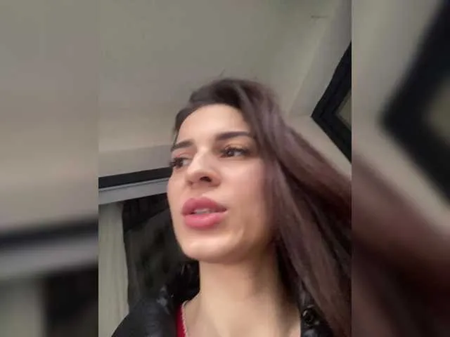 RebecaMur – webcam model profile photo