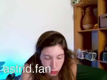 cringebutcute – webcam model profile photo