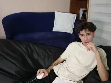 derekswan – webcam model profile photo