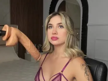 emilyhendrix_ – webcam model profile photo