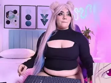 hinazuru – webcam model profile photo