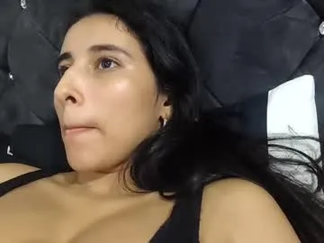 joseyvictoria18 – webcam model profile photo