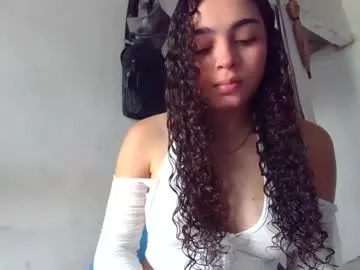 lily_anal_squirt's Thumb Image
