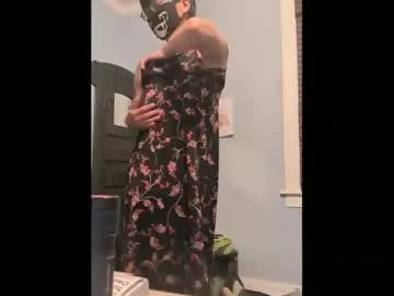 urlittleslut427128 – webcam model profile photo