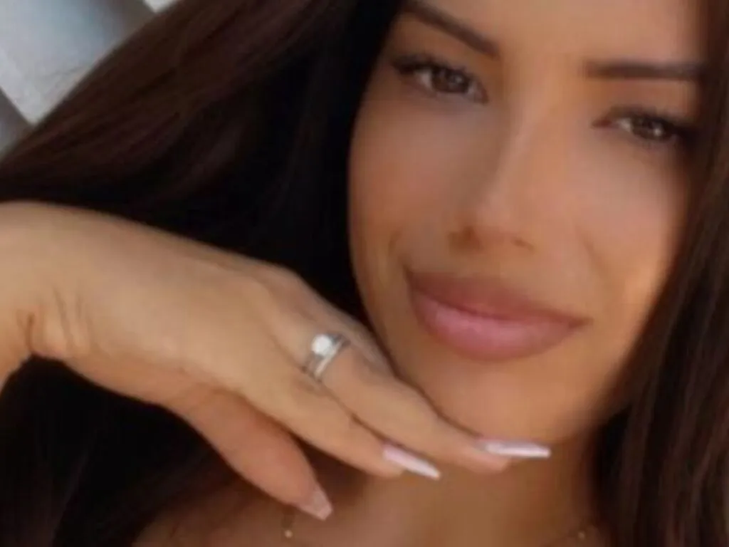 AnamiraLush's Thumb Image