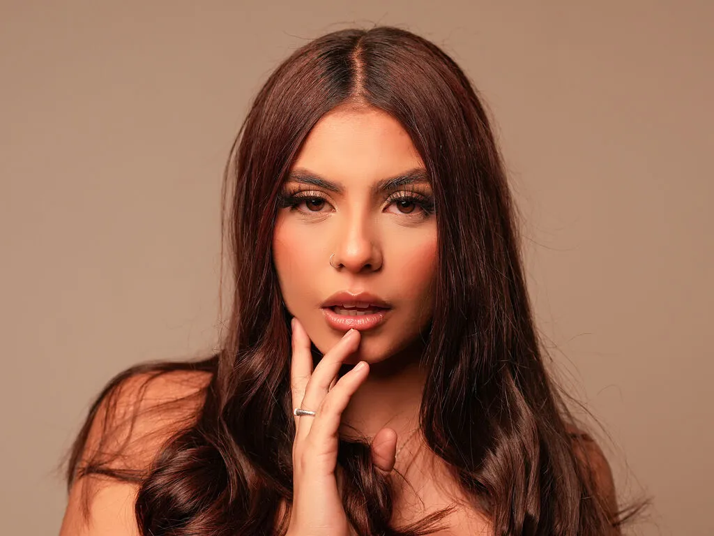 BellaEscobar – webcam model profile photo