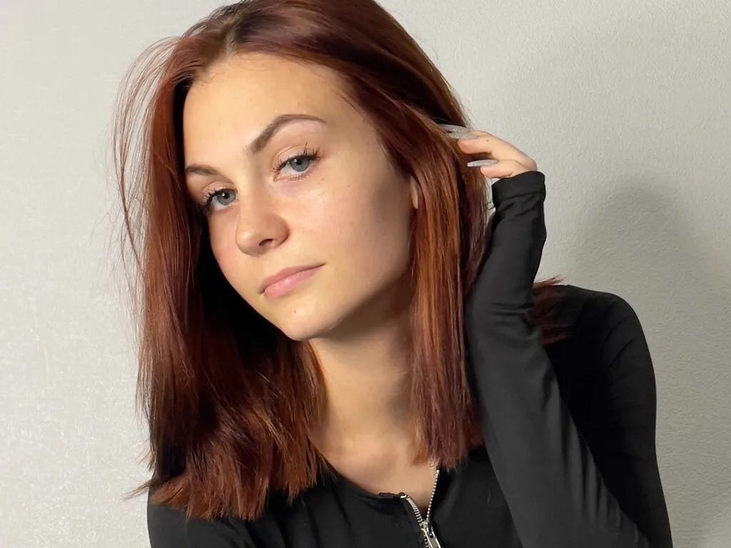 GertudeVeith – webcam model profile photo