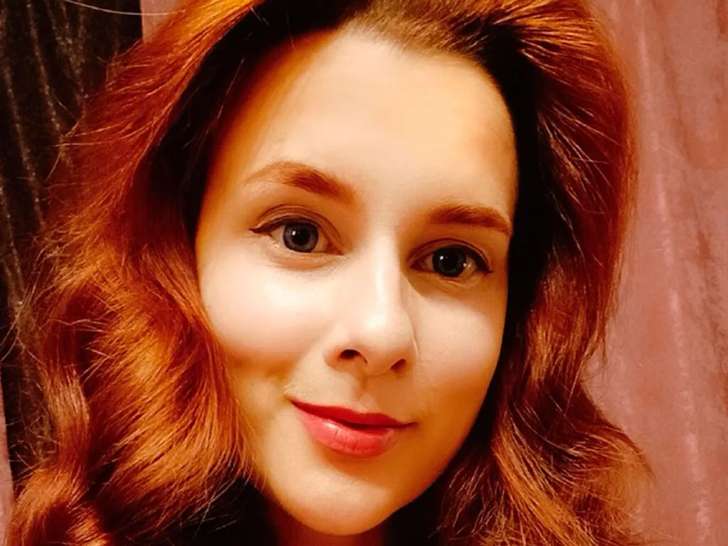 LoloMercier – webcam model profile photo