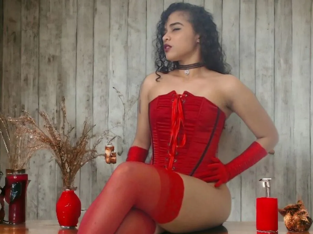 LunaMuler – webcam model profile photo