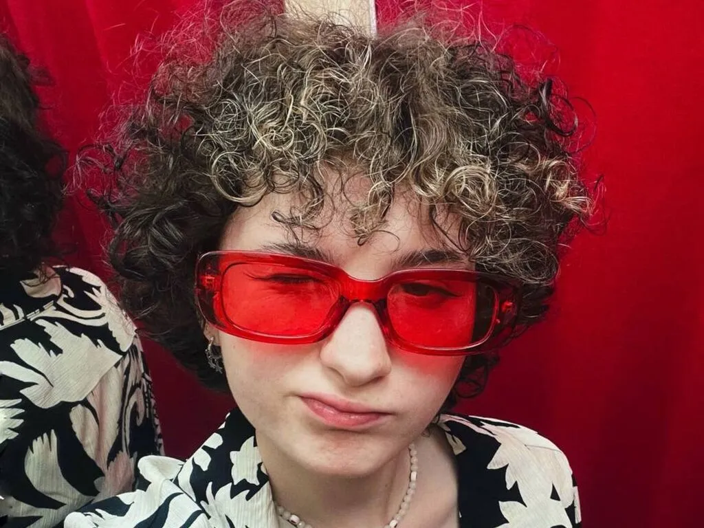 SophiaBlush's Thumb Image
