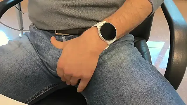 alessandroman2114 – webcam model profile photo