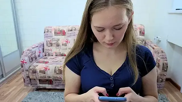 AlisaKisa – webcam model profile photo