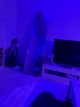 darkwaterraiya – webcam model profile photo