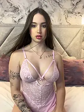 Im_Manu – webcam model profile photo