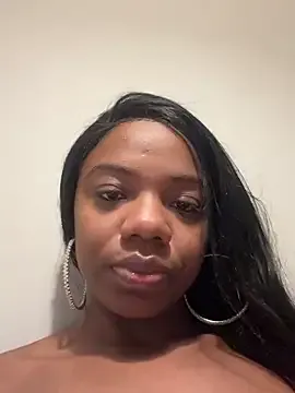 imsuziblack – webcam model profile photo