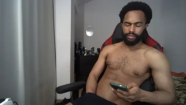 kevi_cocks's Thumb Image