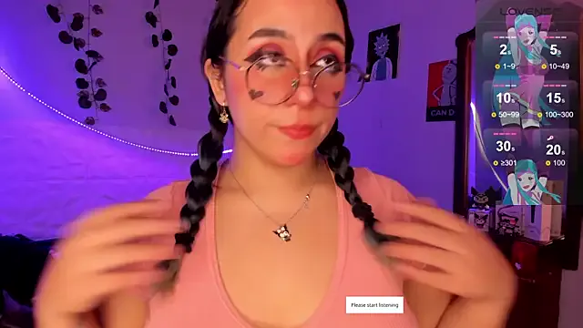 Ludovica6669 – webcam model profile photo