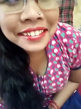 Oyobhabhi's Thumb Image