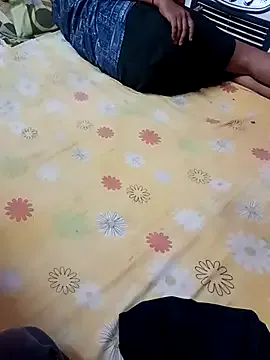 RAYI_Queen_4 – webcam model profile photo