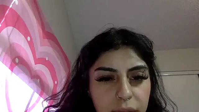 ThickerThanYoBitch's Thumb Image
